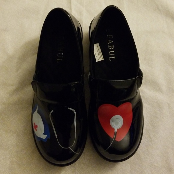 fabul nursing shoes